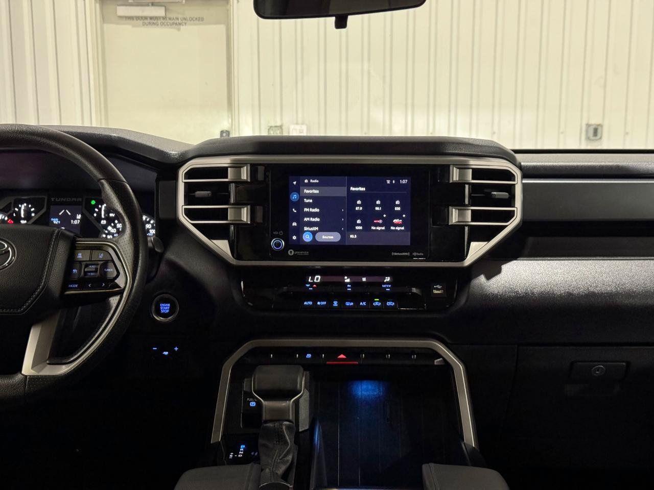 Used 2022 Toyota Tundra SR5 AWD/4WD image 21