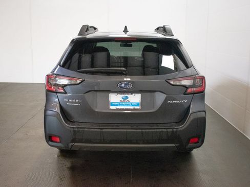 Certified 2025 Subaru Outback Premium AWD/4WD image 5