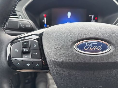 Used 2025 Ford Escape Active w/ Tech Pack #1 image 18