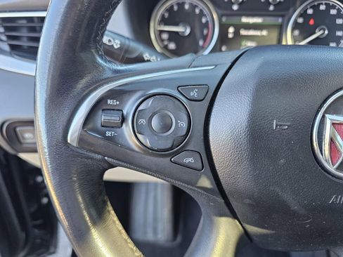 Used 2020 Buick Enclave Essence w/ Sound and Sites Package image 16