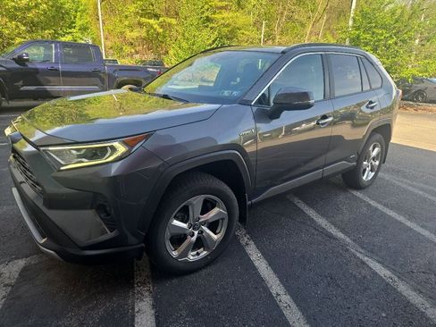 Used 2020 Toyota RAV4 Limited AWD/4WD image 1