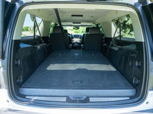 Used 2020 GMC Yukon XL Denali AWD/4WD image 22