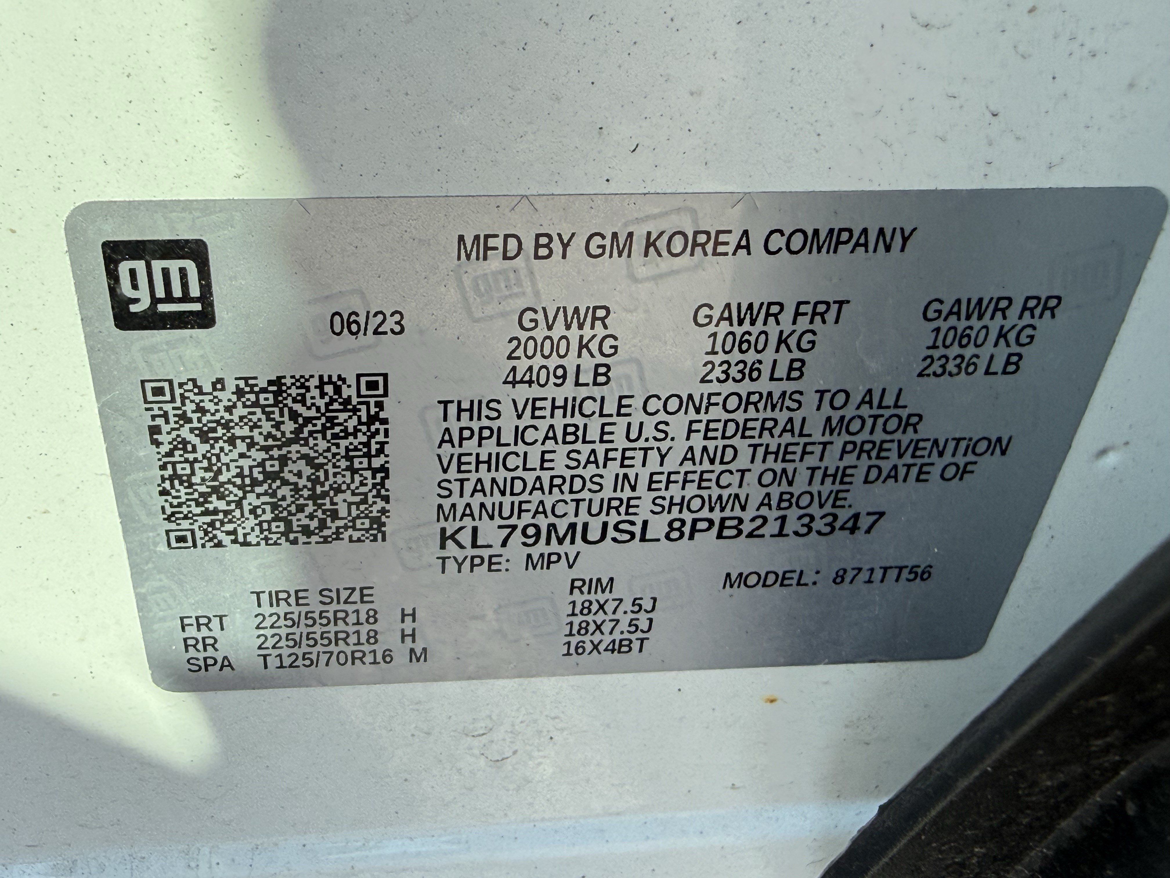 Used 2023 Chevrolet TrailBlazer RS w/ Sun and Liftgate Package AWD/4WD image 17