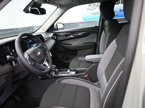 New 2026 Chevrolet TrailBlazer LT w/ Convenience Package image 13
