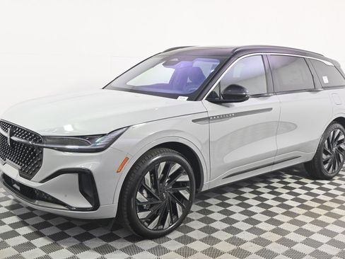 New 2026 Lincoln Nautilus Black Label w/ Jet Appearance Package image 2