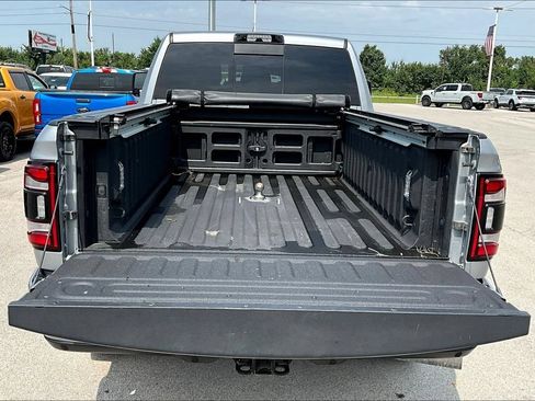 Used 2024 RAM 3500 Limited AWD/4WD image 30