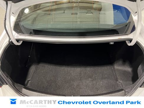 Used 2024 Chevrolet Malibu LT FWD image 28