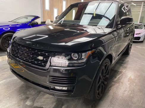 Used 2015 Land Rover Range Rover Supercharged AWD/4WD image 3