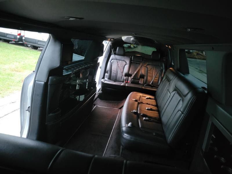 Used 2013 Lincoln MKT AWD image 39
