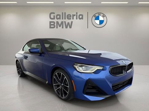 Certified 2023 BMW 230i Coupe w/ M Sport Package image 4