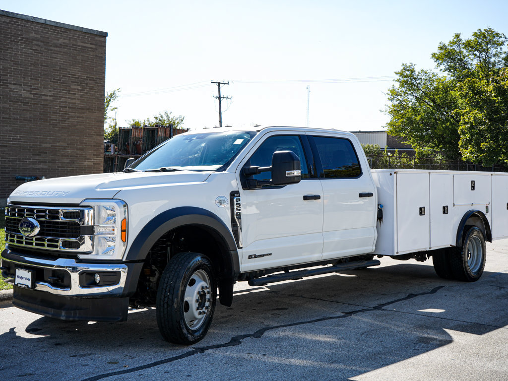 Used 2024 Ford F550 4x4 Crew Cab Super Duty w/ XLT Value Package image 4