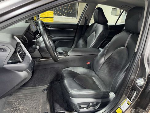 Certified 2023 Toyota Camry XLE FWD image 15