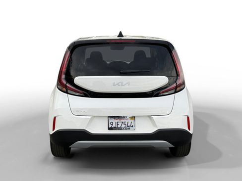 Used 2024 Kia Soul LX w/ Option Group 015 image 4