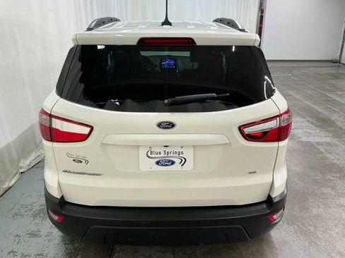 Used 2021 Ford EcoSport SE w/ SE Convenience Package FWD image 4