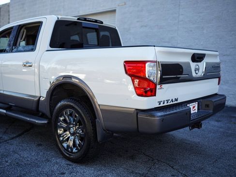 Used 2018 Nissan Titan Platinum Reserve image 13