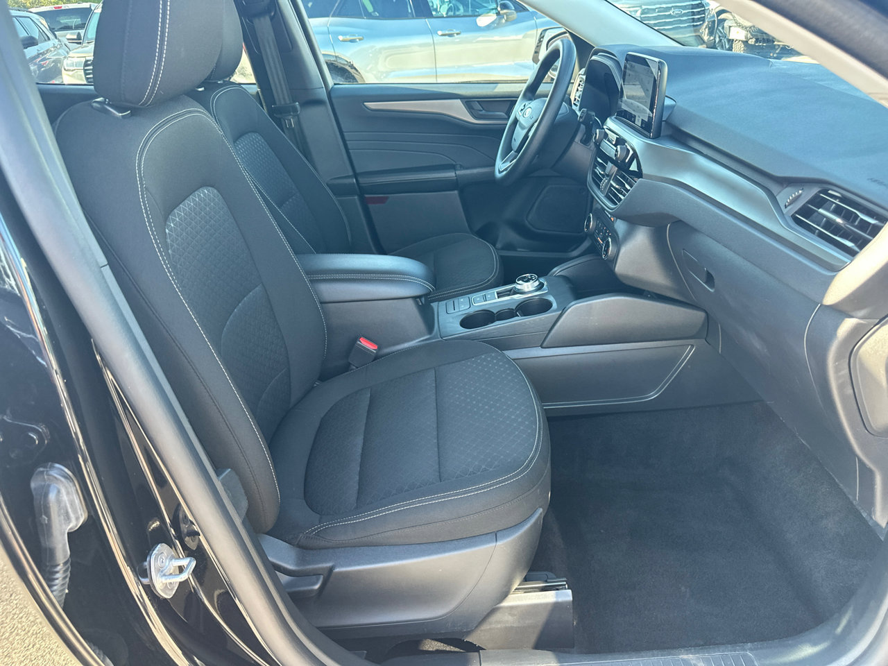Certified 2025 Ford Escape Active FWD image 15