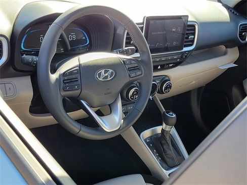 New 2026 Hyundai Venue SEL image 3