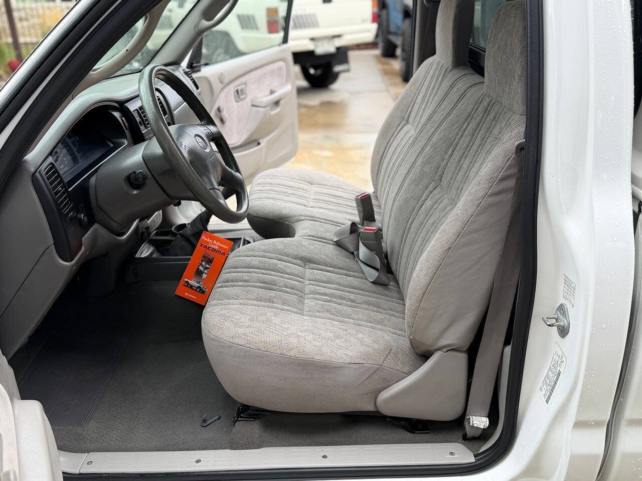 Used 2002 Toyota Tacoma 2WD Regular Cab w/ Enhancement Pkg image 44