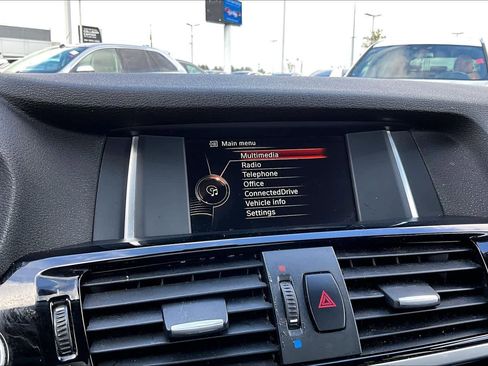 Used 2017 BMW X3 sDrive28i image 32