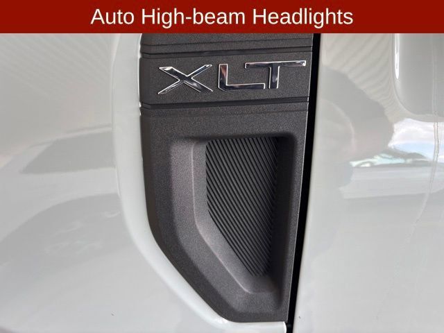 Used 2022 Ford Maverick XLT FWD image 11