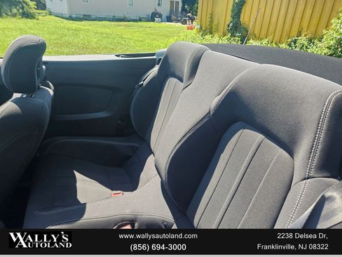 Used 2019 Ford Mustang Convertible image 25