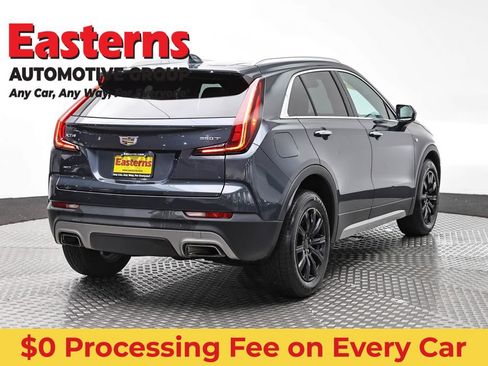 Used 2020 Cadillac XT4 Premium Luxury w/ Sun And Sound Package AWD/4WD image 5