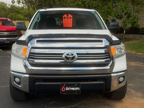 Used 2016 Toyota Tundra SR5 w/ SR5 Upgrade Package RWD image 2