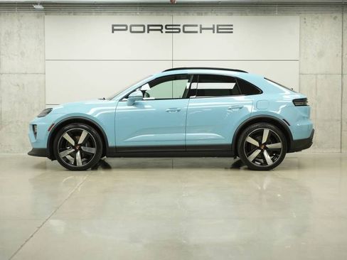 New 2026 Porsche Macan 4 Electric AWD/4WD image 2