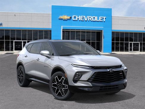 New 2026 Chevrolet Blazer RS w/ Driver Confidence II Package FWD image 7