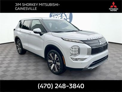 New 2025 Mitsubishi Outlander SE