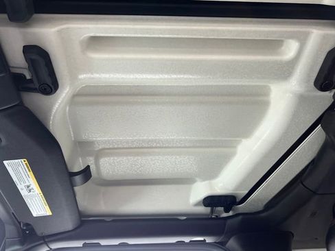Used 2023 Jeep Wrangler Rubicon image 27