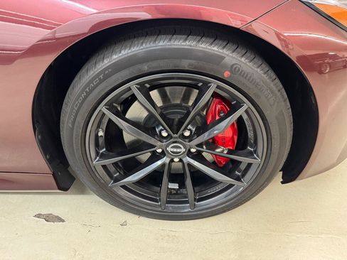 Used 2025 Nissan Z Performance w/ Floor Mat Package RWD image 28