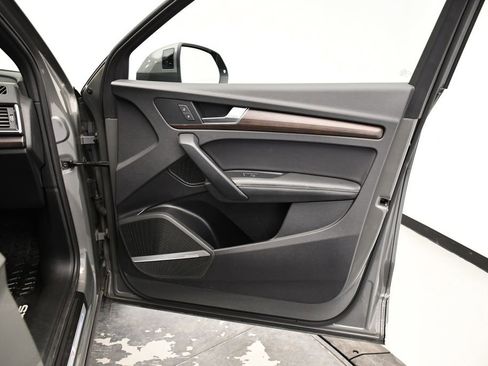 Certified 2023 Audi Q5 2.0T Premium Plus w/ Premium Plus Package image 46