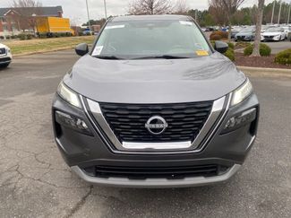 Used 2023 Nissan Rogue S video 2