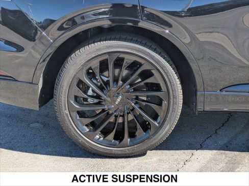 Used 2025 Lincoln Aviator Reserve w/ Jet Appearance Package image 27