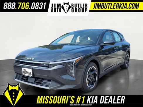 New 2026 Kia K4 EX FWD image 1