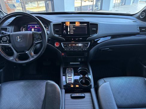 Used 2022 Honda Passport Elite image 16