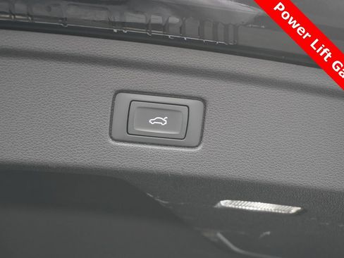 Used 2021 Audi A5 2.0T Premium image 8