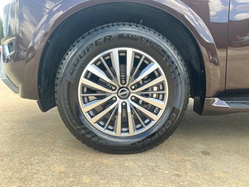 Used 2022 Nissan Armada SL RWD image 29