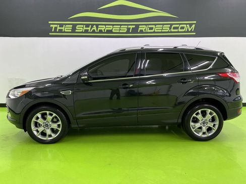 Used 2015 Ford Escape Titanium w/ Equipment Group 301A AWD/4WD image 6