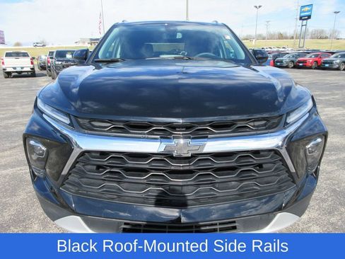 Used 2024 Chevrolet Blazer LT w/ Convenience Package FWD image 8