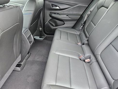 New 2026 Buick Envista Sport Touring w/ Convenience I Package FWD image 18
