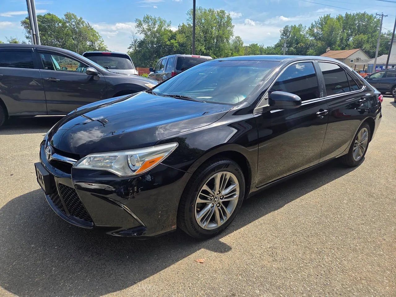 Used 2015 Toyota Camry SE FWD image 15
