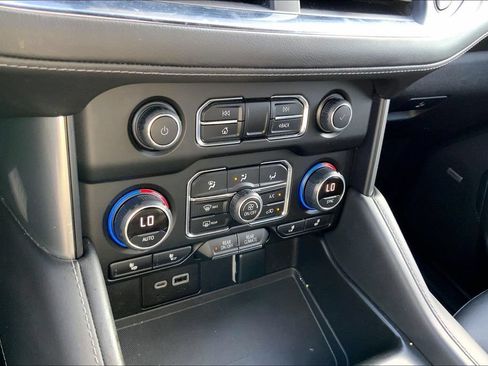 Used 2023 Chevrolet Tahoe Z71 AWD/4WD image 30
