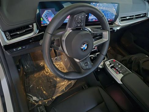 Certified 2026 BMW X1 xDrive28i w/ Convenience Package AWD/4WD image 11