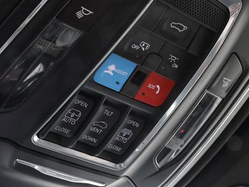 Used 2024 Jeep Grand Cherokee Limited 4xe image 38