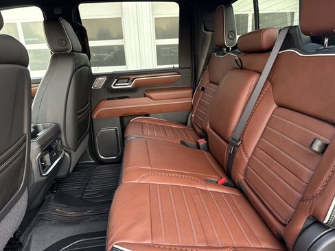 New 2026 GMC Sierra 2500 Denali Ultimate AWD/4WD image 5