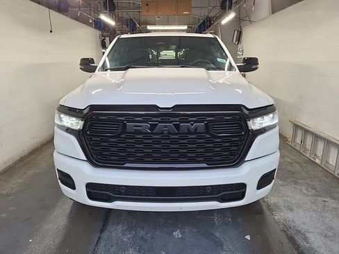 Used 2025 RAM 1500 Big Horn AWD/4WD image 9