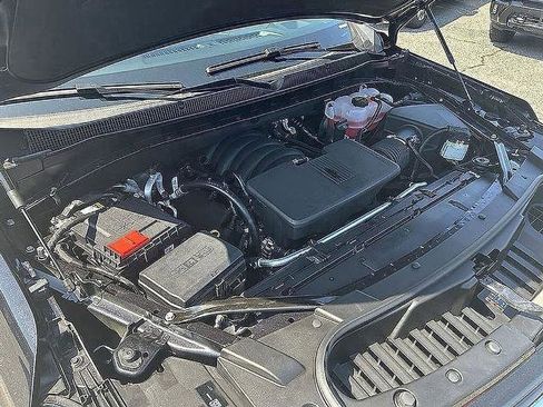 New 2025 Chevrolet Tahoe LS image 40