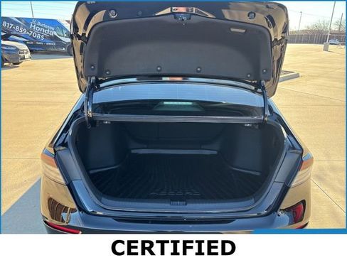 Used 2025 Honda Accord Sport image 18